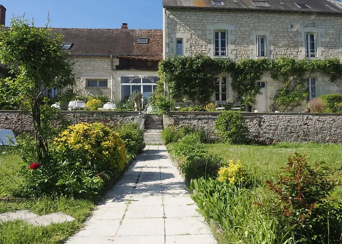 Guest house Le Jardin Des Lys - D'hote Ou La Roche-Posay